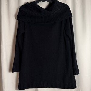 Indigenous Organic Cotton Cowl Neck Black Sweater‎ Size Medium